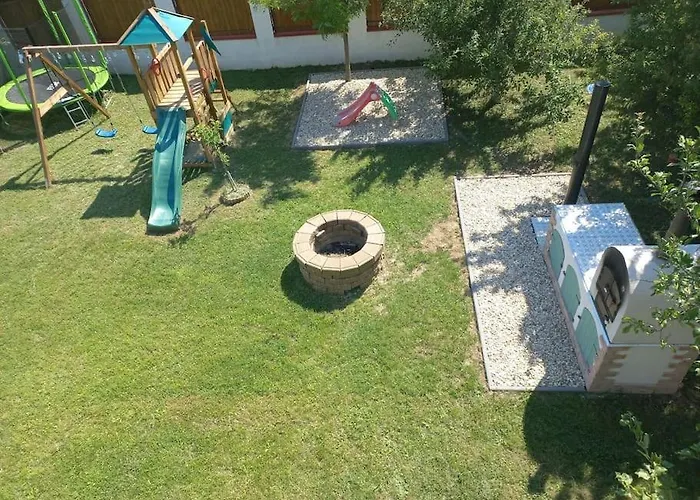 Ferienhaus Csoepphaz Balatonkenese